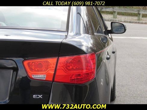 Used 2011 Kia Forte EX w/ Fuel Economy Pkg image 16