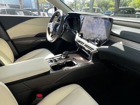 Used 2024 Lexus RX 350 Premium w/ Convenience Package image 47