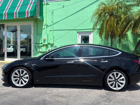 Used 2018 Tesla Model 3 Long Range AWD/4WD image 2