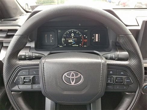 New 2025 Toyota Tacoma SR5 image 9