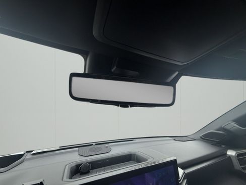 Used 2023 Toyota Tundra Platinum w/ Advanced Package image 16