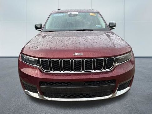 Used 2023 Jeep Grand Cherokee L Limited w/ Luxury Tech Group II image 6