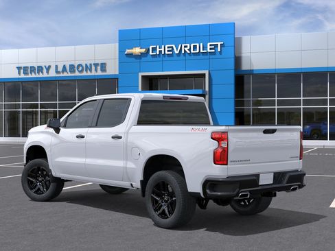 New 2026 Chevrolet Silverado 1500 Custom Trail Boss AWD/4WD image 5