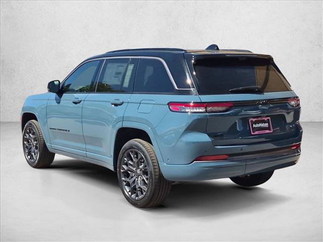 New 2027 Jeep Grand Cherokee Summit w/ Adv Protech Group IV AWD/4WD image 9