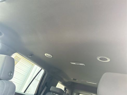 Used 2023 Chevrolet Tahoe LS image 20