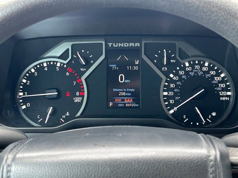 Used 2022 Toyota Tundra SR w/ SR Tow Package image 28