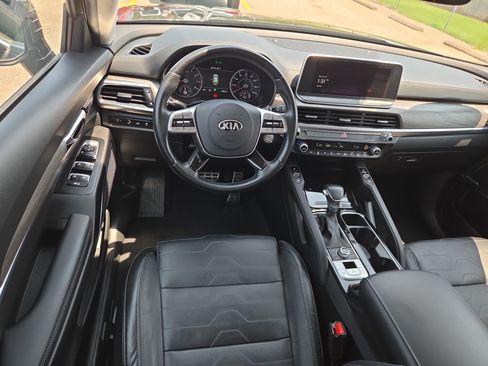 Certified 2021 Kia Telluride SX w/ SX Prestige Package AWD/4WD image 10