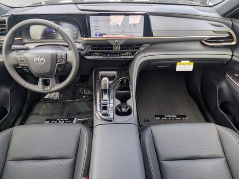 New 2026 Toyota Crown XLE image 14