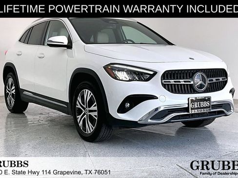 Used 2025 Mercedes-Benz GLA 250 4MATIC image 1