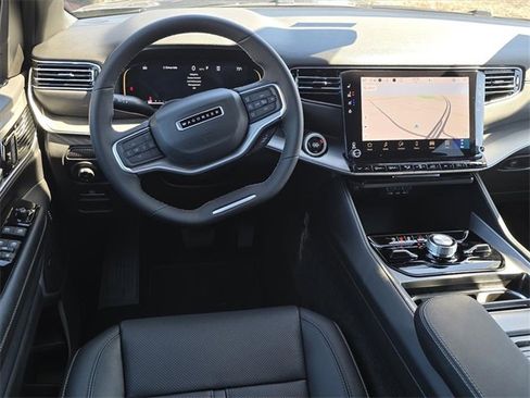 New 2025 Jeep Wagoneer Series II image 6