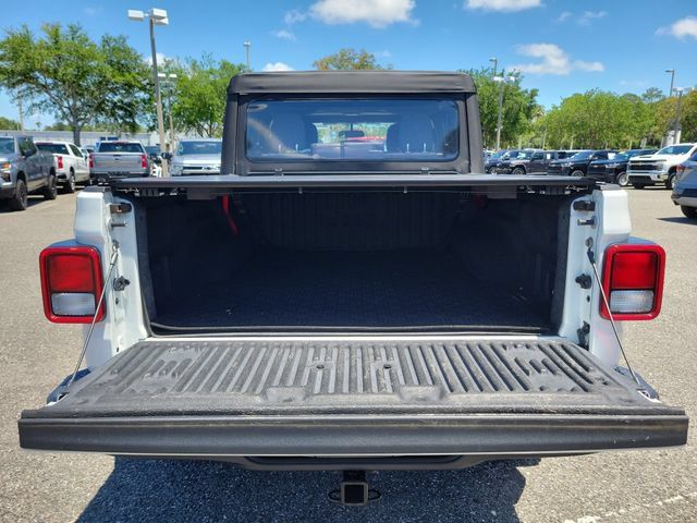 Used 2021 Jeep Gladiator Sport AWD/4WD image 13