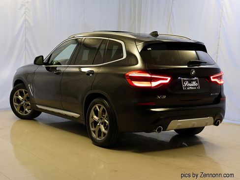 Used 2020 BMW X3 xDrive30e w/ Premium Package AWD/4WD image 9