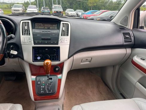 Used 2006 Lexus RX 330 FWD image 13