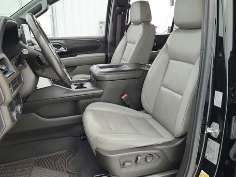 Used 2021 Chevrolet Tahoe LT image 32