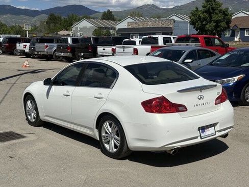 Used 2011 INFINITI G37 Journey w/ Premium Pkg RWD image 6