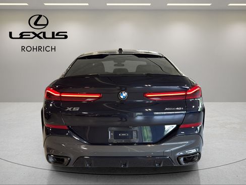 Used 2026 BMW X6 xDrive40i w/ Premium Package AWD/4WD image 7