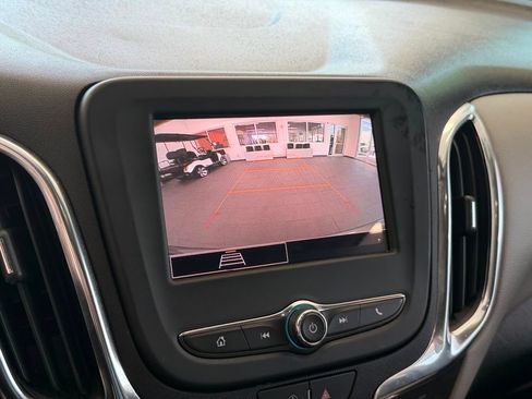 Used 2024 Chevrolet Equinox LS w/ Driver Confidence II Package FWD image 23