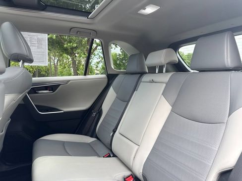 Used 2021 Toyota RAV4 Limited FWD image 35