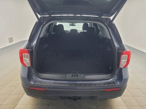 Used 2021 Ford Explorer XLT w/ Class III Trailer Tow Package AWD/4WD image 29