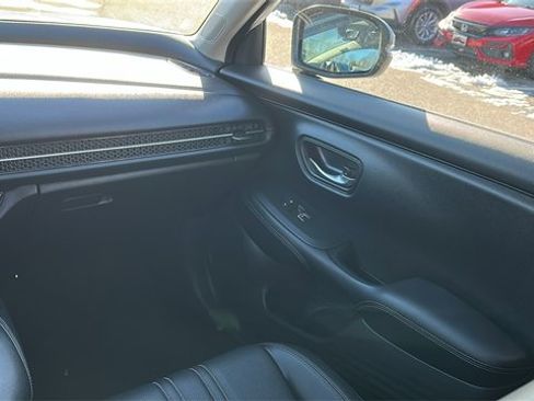 Used 2023 Honda HR-V EX-L image 23