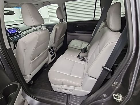 Used 2017 Honda Pilot EX-L image 31