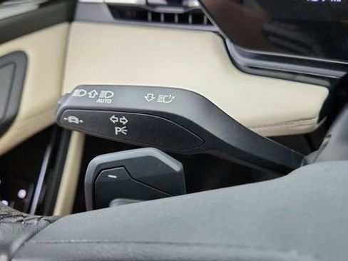 Used 2025 Audi A6 e-tron Prestige w/ Beige Warm Weather Package image 41