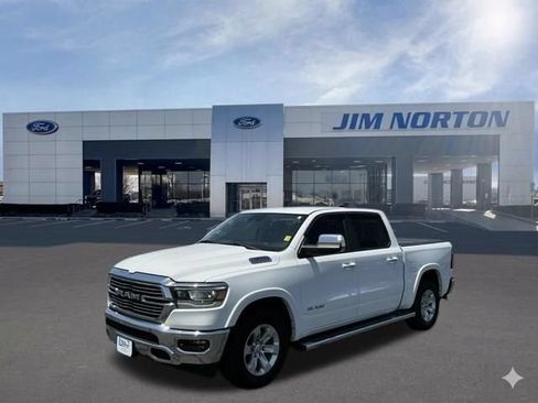 Used 2022 RAM 1500 Laramie AWD/4WD image 9