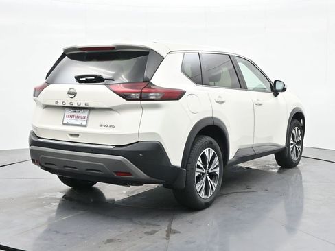 Used 2023 Nissan Rogue SV AWD/4WD image 5