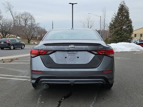 Certified 2023 Nissan Sentra SR w/ SR Premium Package image 5