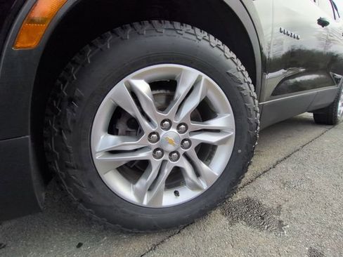 Used 2021 Chevrolet Blazer LT image 32