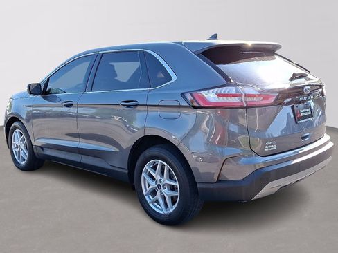 Used 2022 Ford Edge SEL AWD/4WD image 4