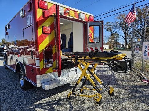 Used 2016 Ford F450 XLT image 36