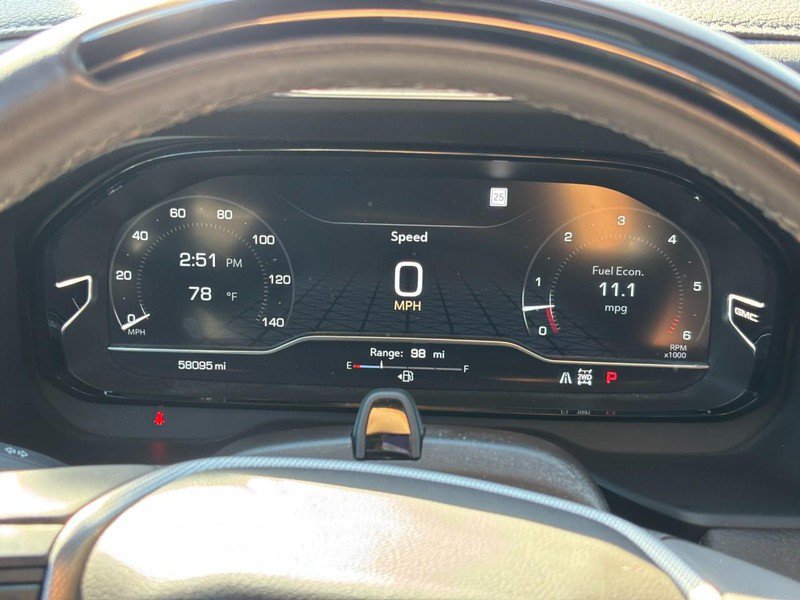 Used 2024 GMC Yukon XL Denali w/ Advanced Technology Package AWD/4WD image 21