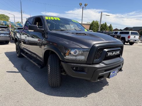 Used 2022 RAM 1500 Warlock AWD/4WD image 3