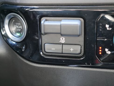 Used 2025 Chevrolet Silverado 1500 LT Trail Boss w/ Convenience Package II image 23