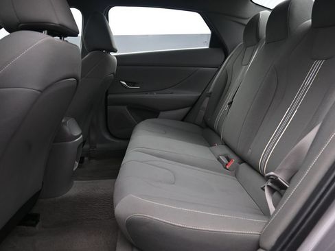 Certified 2024 Hyundai Elantra SEL FWD image 12