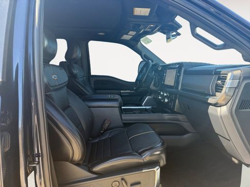 Used 2024 Ford F250 Platinum w/ Tremor Off-Road Package image 15