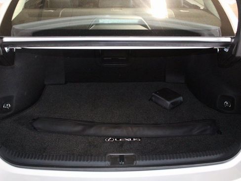 Certified 2023 Lexus ES 350 w/ Premium Package image 8