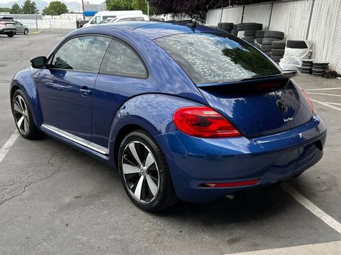 Used 2014 Volkswagen Beetle R-Line FWD image 5