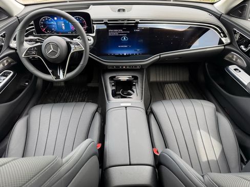 New 2026 Mercedes-Benz E 450 4MATIC Sedan image 12