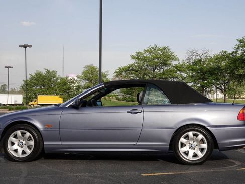 Used 2000 BMW 323ci Convertible image 11