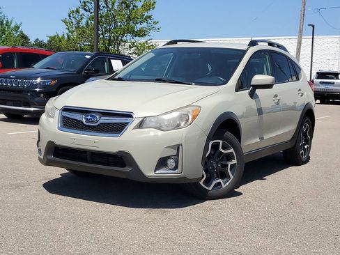 Used 2016 Subaru Crosstrek 2.0i Premium AWD/4WD image 29