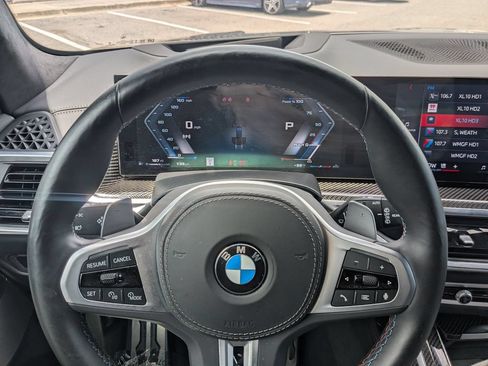 Used 2026 BMW X7 M60i AWD/4WD image 16