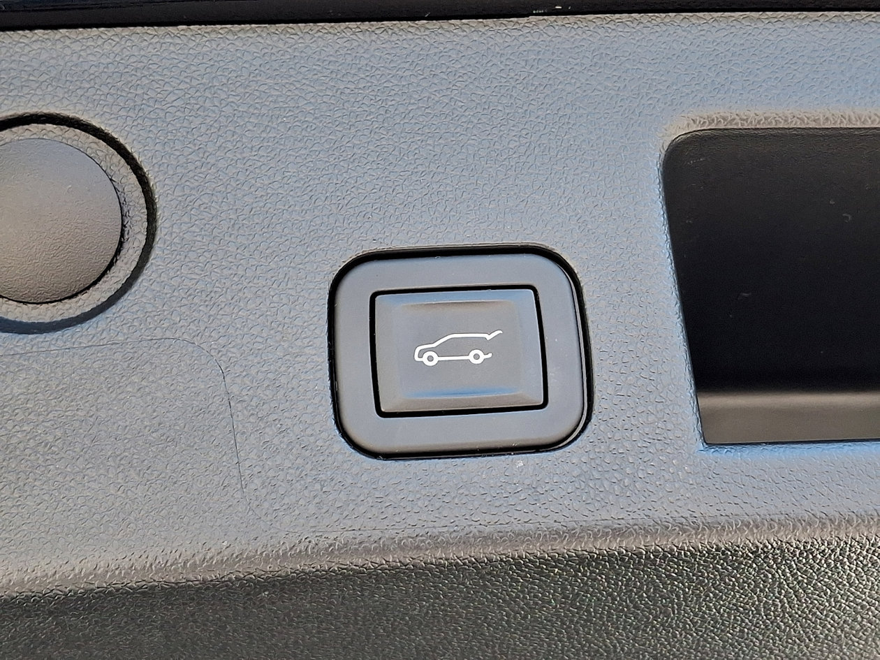 Used 2025 Chevrolet Equinox LT w/ Convenience Package II AWD/4WD image 29