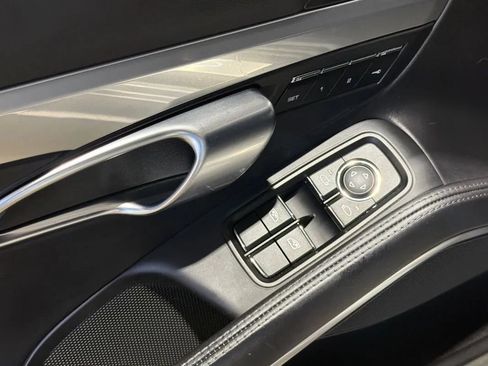 Used 2024 Porsche 718 Cayman RWD image 61