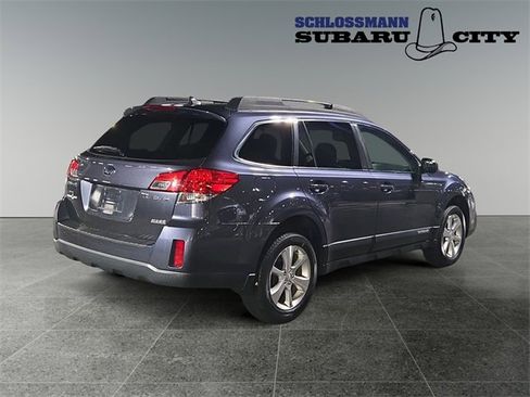 Used 2014 Subaru Outback 2.5i Limited w/ Moonroof Package image 9