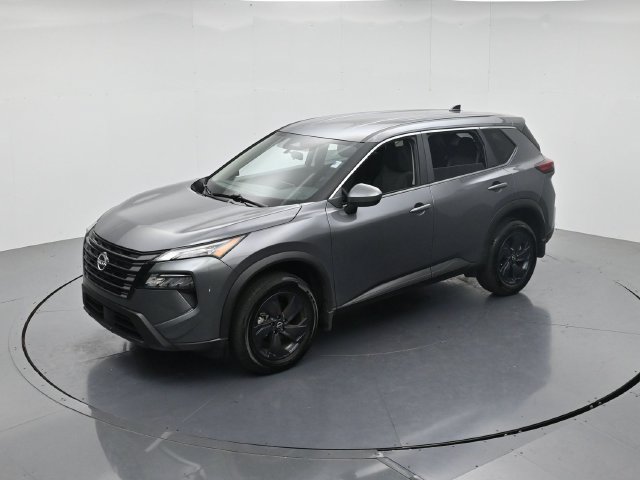 Used 2026 Nissan Rogue SV w/ Cold Weather Package FWD image 42