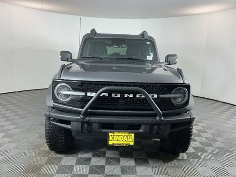 Used 2022 Ford Bronco Wildtrak image 2