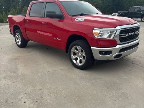 Used 2022 RAM 1500 Big Horn AWD/4WD image 3