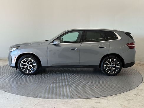 Used 2026 BMW X3 xDrive30i w/ Convenience Package AWD/4WD image 2